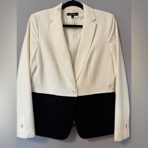Nine West Ladies Suit Jacket size 8